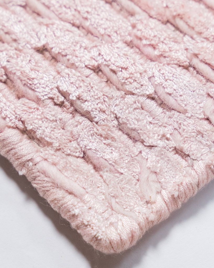 AGARI D3049 ROSA CLARO 240*330 TAPETE - LN25  - consultar disponibilidad quedan pocos